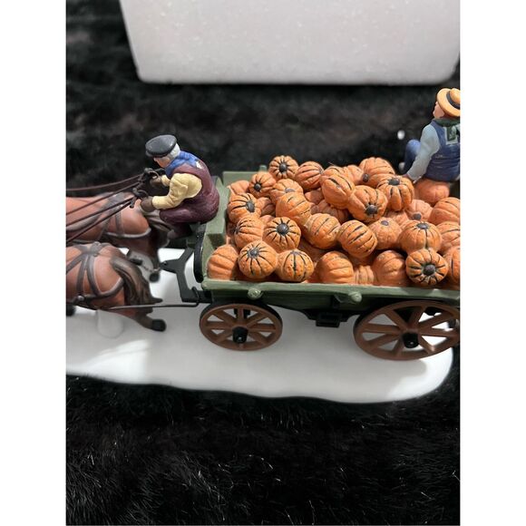 Dept 56 Harvest Pumpkin Wagon Heritage Village Collection 56591 w/ Box 1995 - Picture 8 of 10